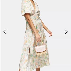 TopShop Willow Floral Print Angel Sleeve Dress 6